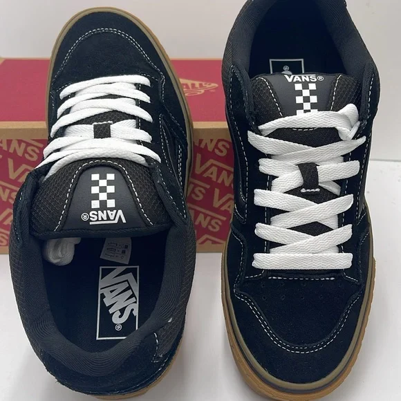 Vans Men’s Caldrone Suede Mesh Black/Gum
VN0A5JM2B9M Sneakers - Picture 13 of 16